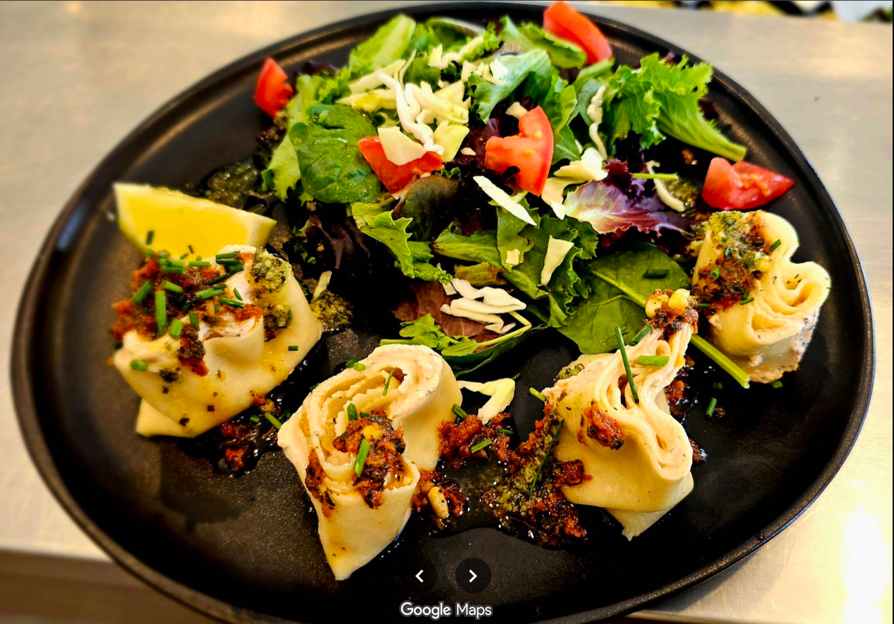 Assiette de pâtes fraîches et sauces maison